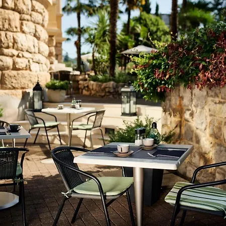 Eugenia Hotel 4*