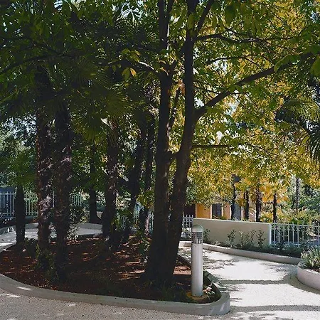 Hotel Eugenia 4*