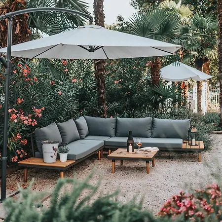Eugenia Hotel 4*